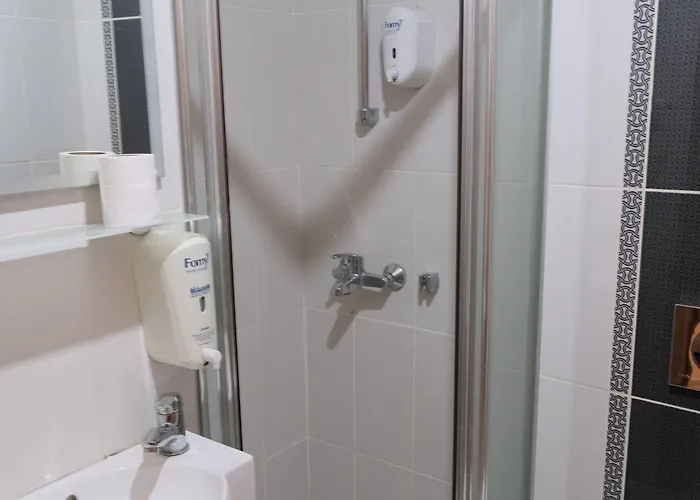 Demirci מלון Cekirge